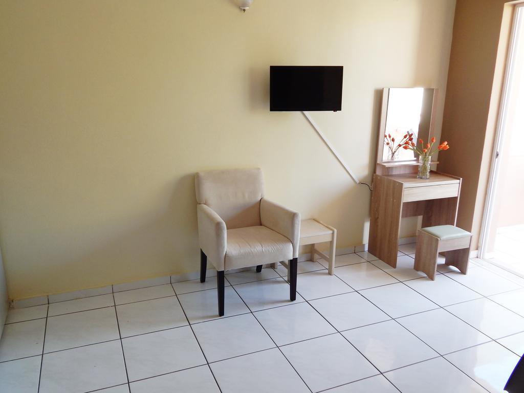 Apollon Studios & Apartments Platanias  Exterior photo
